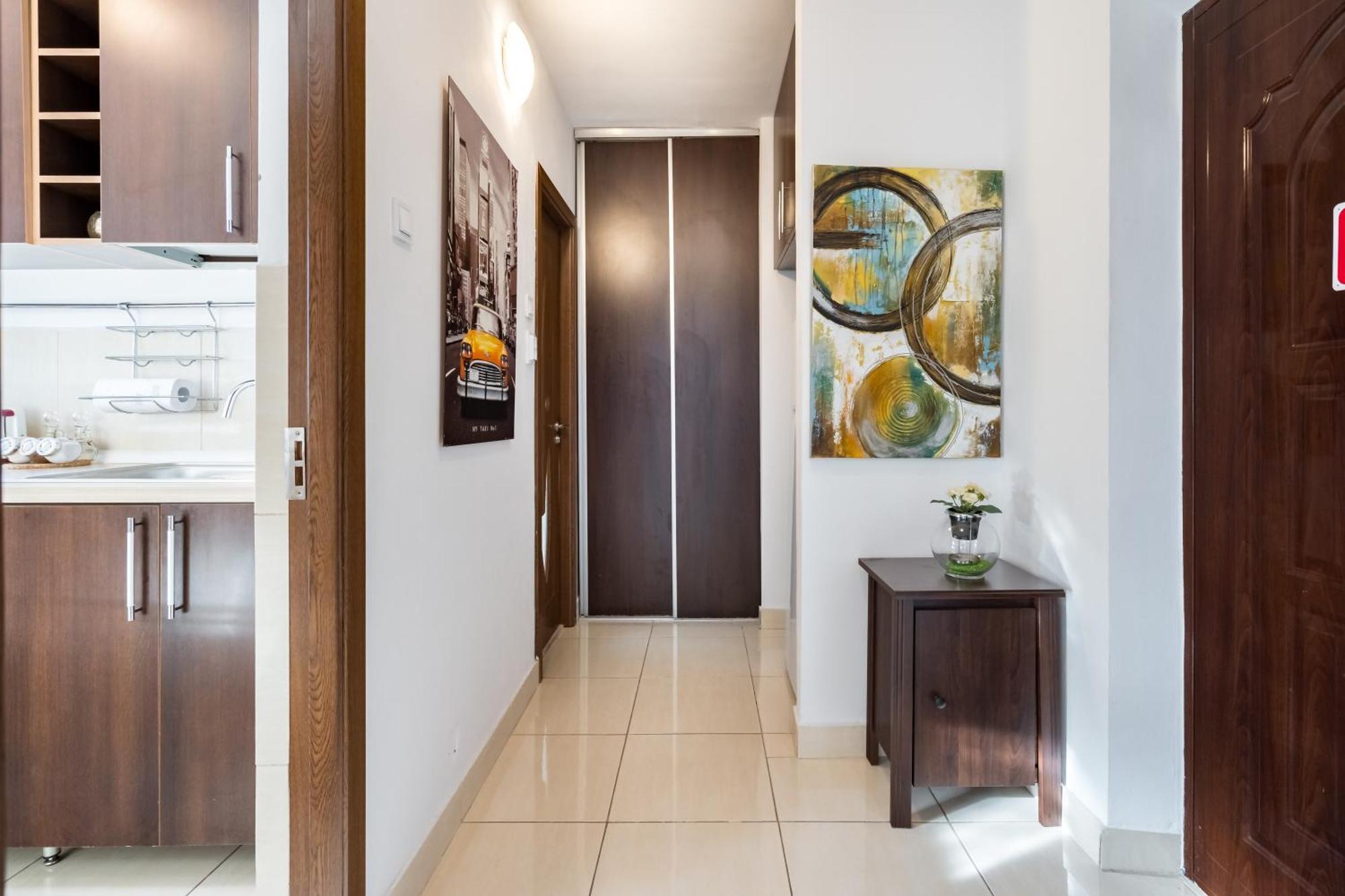 Studio 37 By Mrg Apartments Букурещ Екстериор снимка